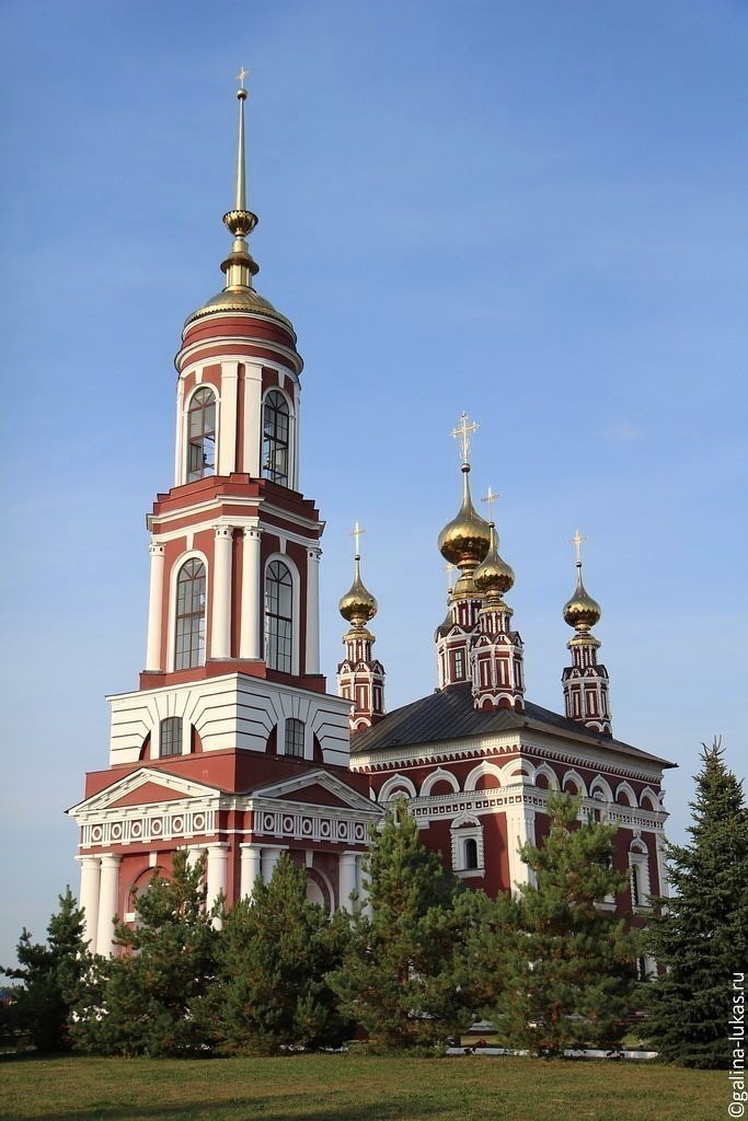 церкви Михаила Архангела в Михалях